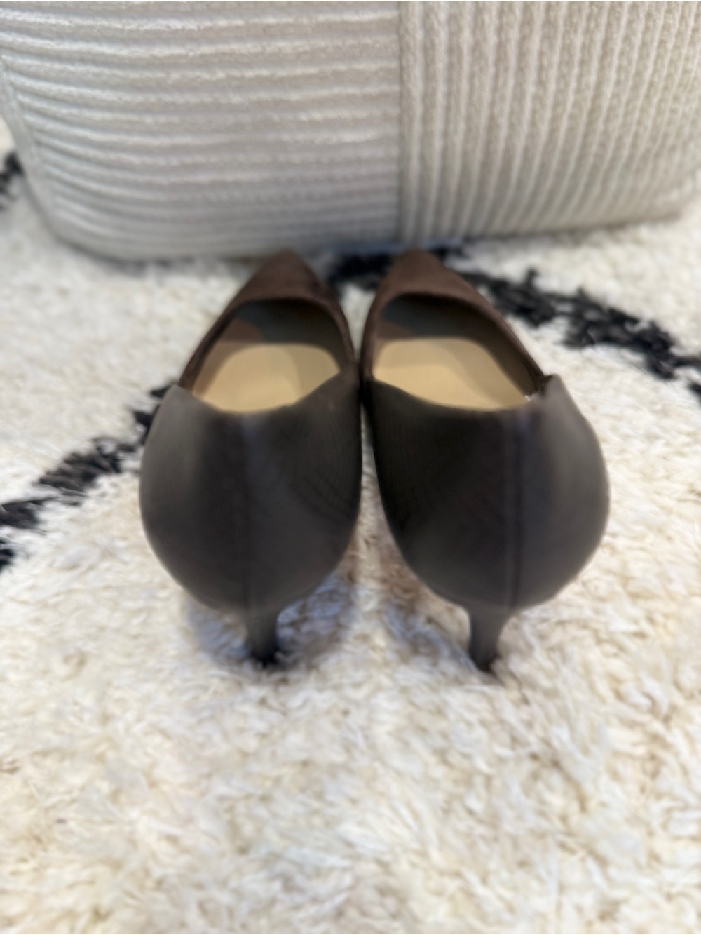 Isaac Mizrahi Paula Brown Suede & Snakeskin Pointed Toe Pumps Heels Size 8M - Picture 9 of 10